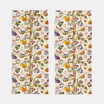 Josef Frank, a pair of linen 'Vegetable Tree' curtains, Svenskt Tenn.