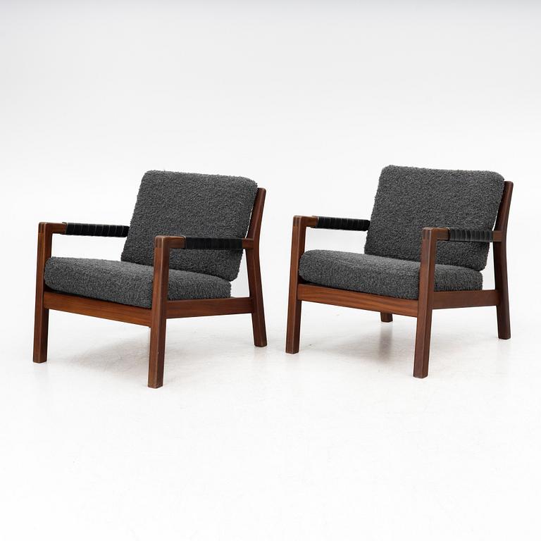 Carl Gustaf Hiort af Ornäs, A pair of easy chairs, 'Rialto',  Puunveisto Oy, Finland, mid 20th century.