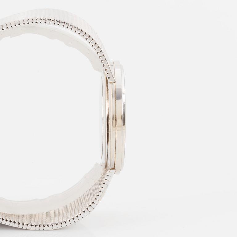 Omega, Constellation, "Ultra Thin".