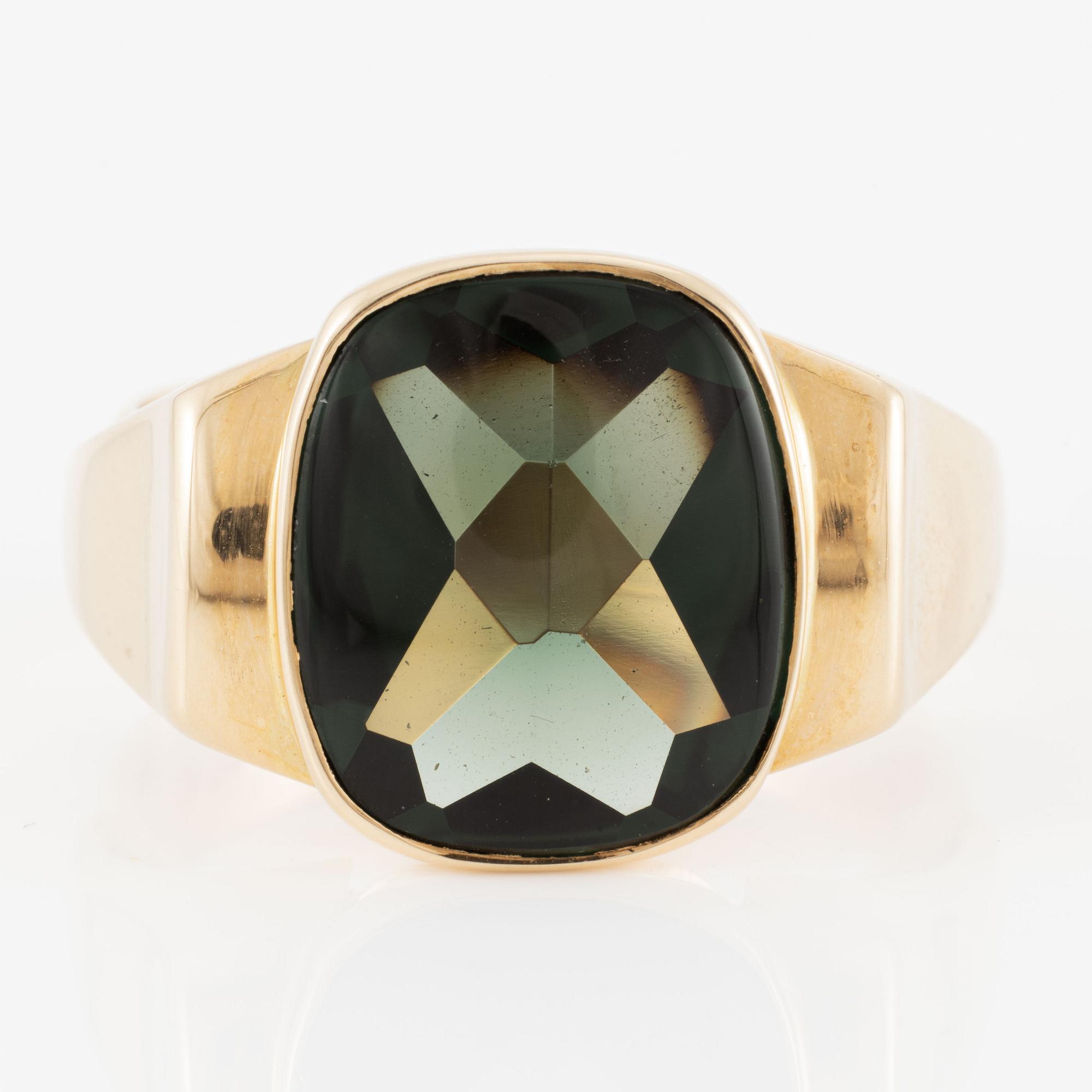 Ring, Alton, 18K gold with synthetic green spinel.