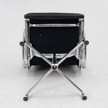 Charles & Ray Eames, a 'Soft Pad Chair EA217', Vitra.