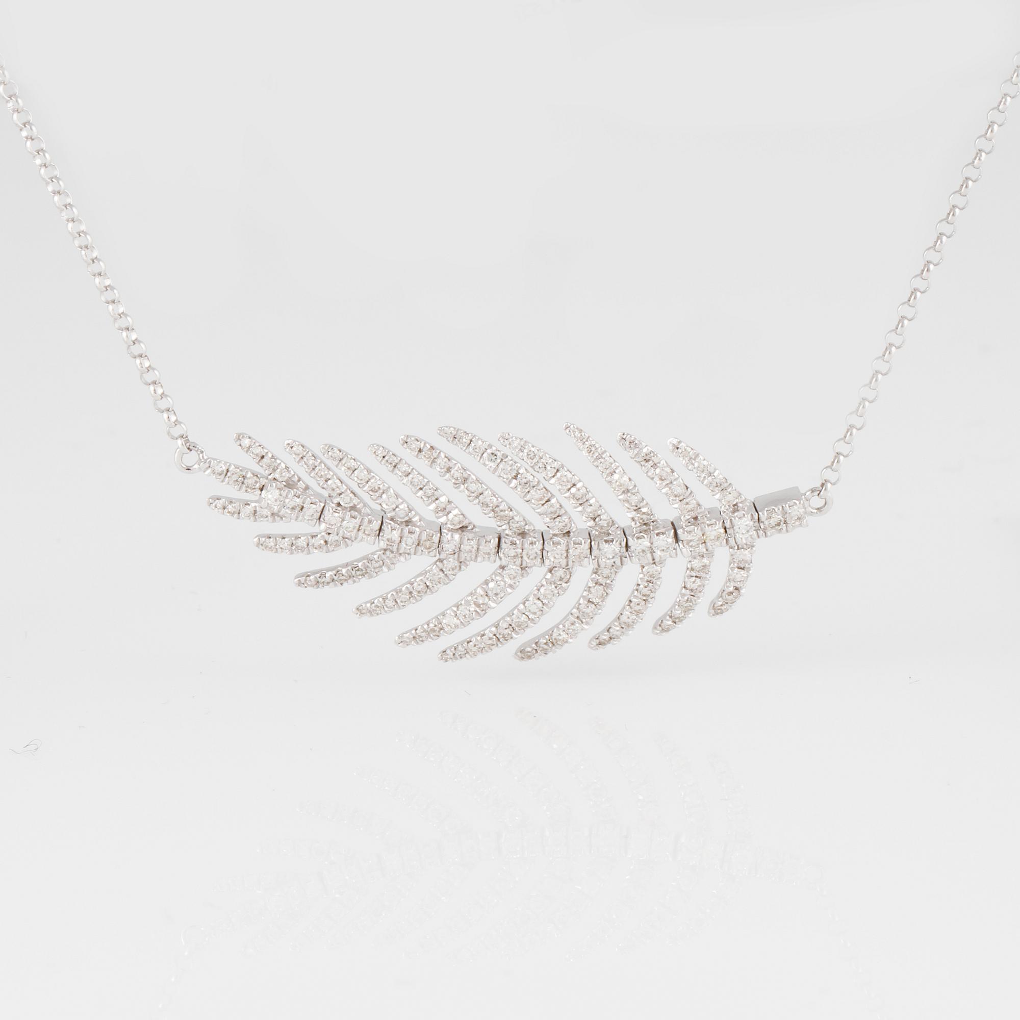 COLLIER, 18K vitguld med briljantslipade diamanter ca 0.80 ct. Vikt 5,2 gram.