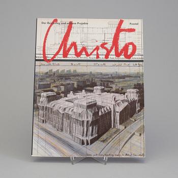 CHRISTO & JEANNE-CLAUDE, book, "Der Reichstag und urbane Projekte, signed.