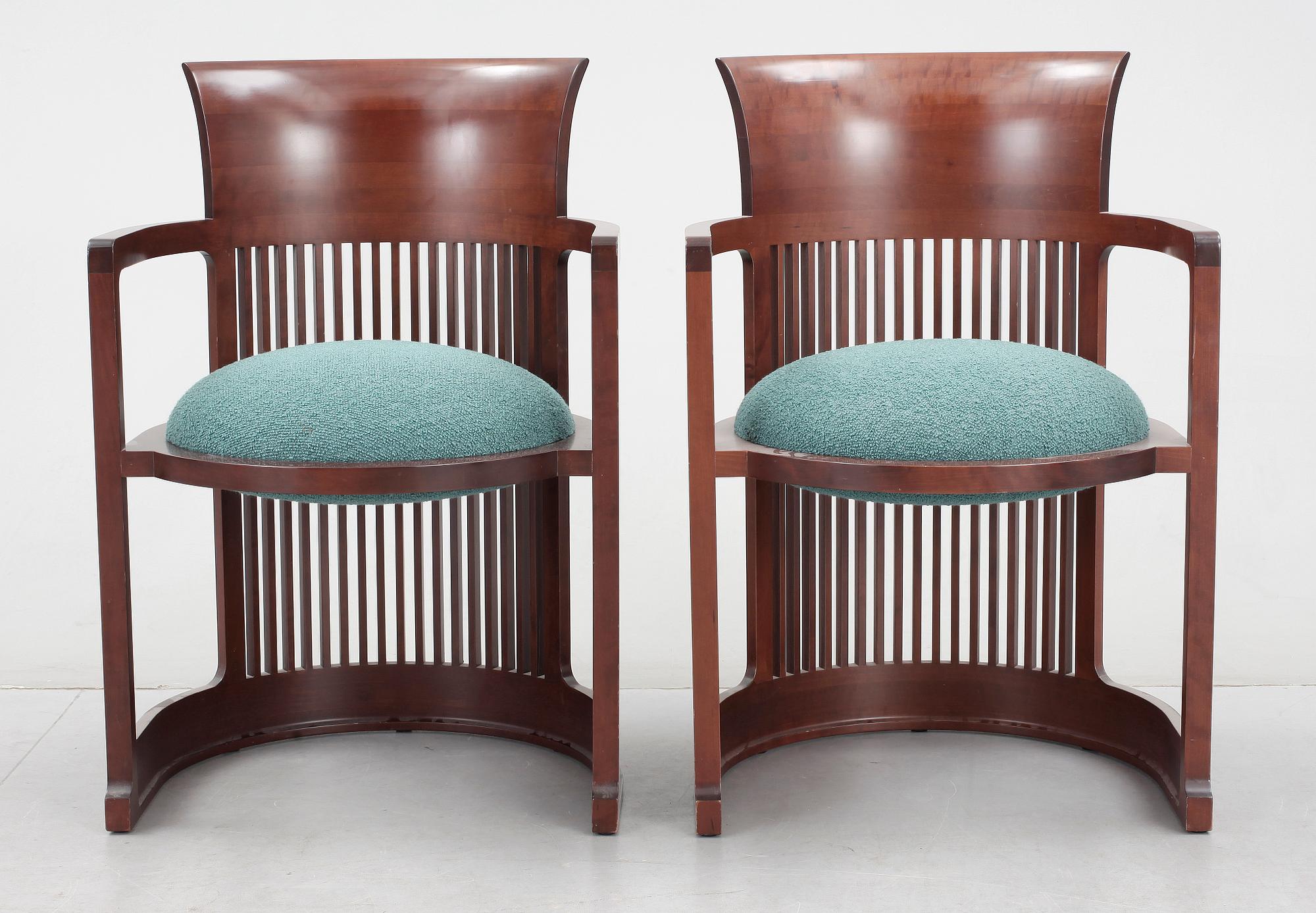 KARMSTOLAR, ett par, Frank Lloyd Wright, Cassina, 1980-tal.