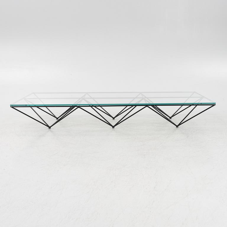 Paolo Piva, soffbord, "Alanda", Paolo Piva, B&B, Italien, formgivet 1981.