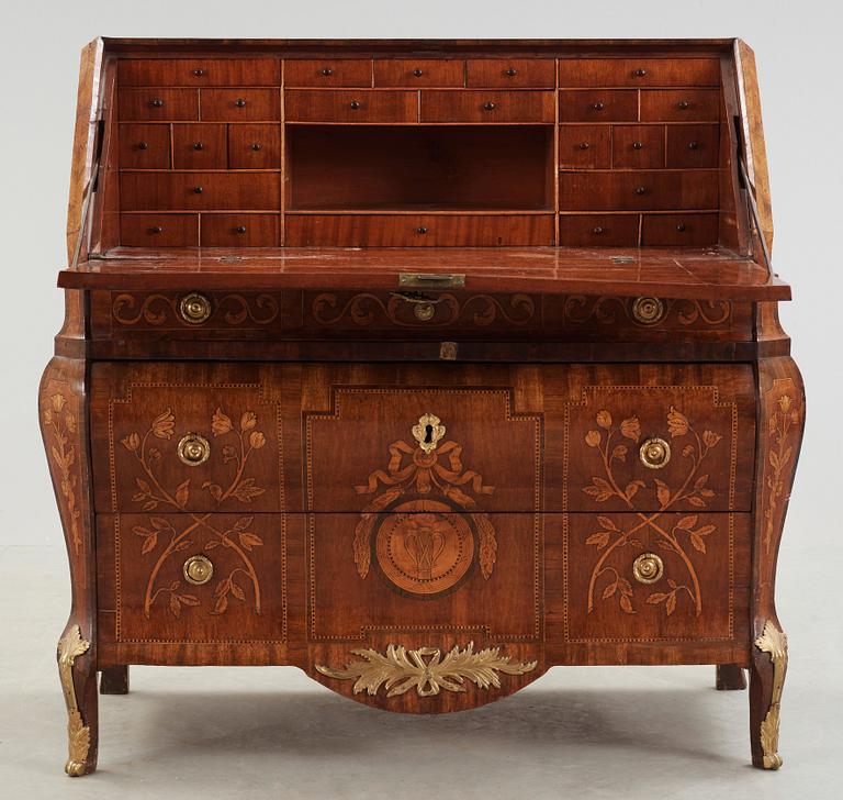 A Gustvian late 18th century commode by N. Korp (not signed), master 1763.