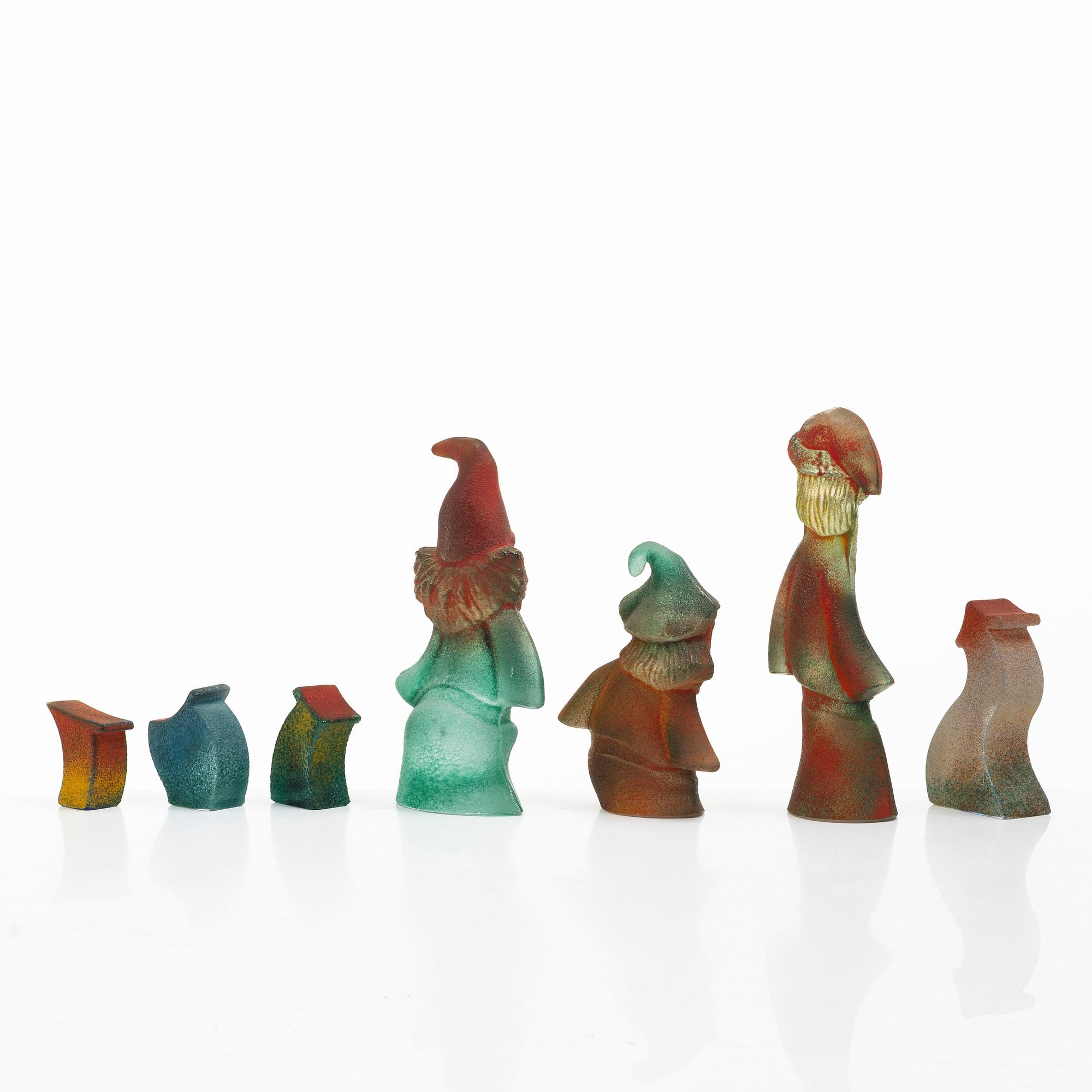 Kjell Engman, seven 'Christmas' figuriens, Kosta Boda.