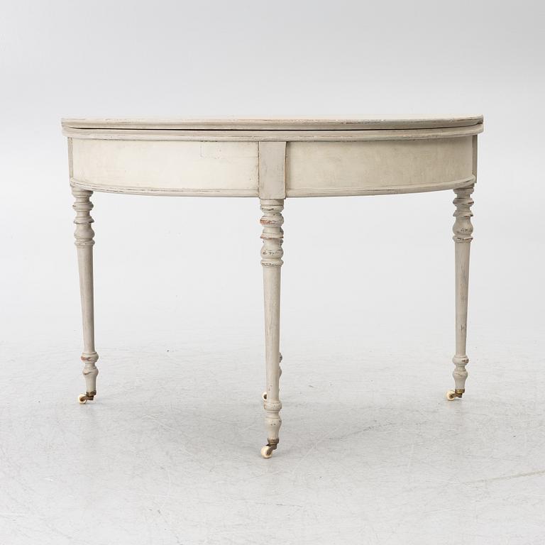 Table, 19th century.
