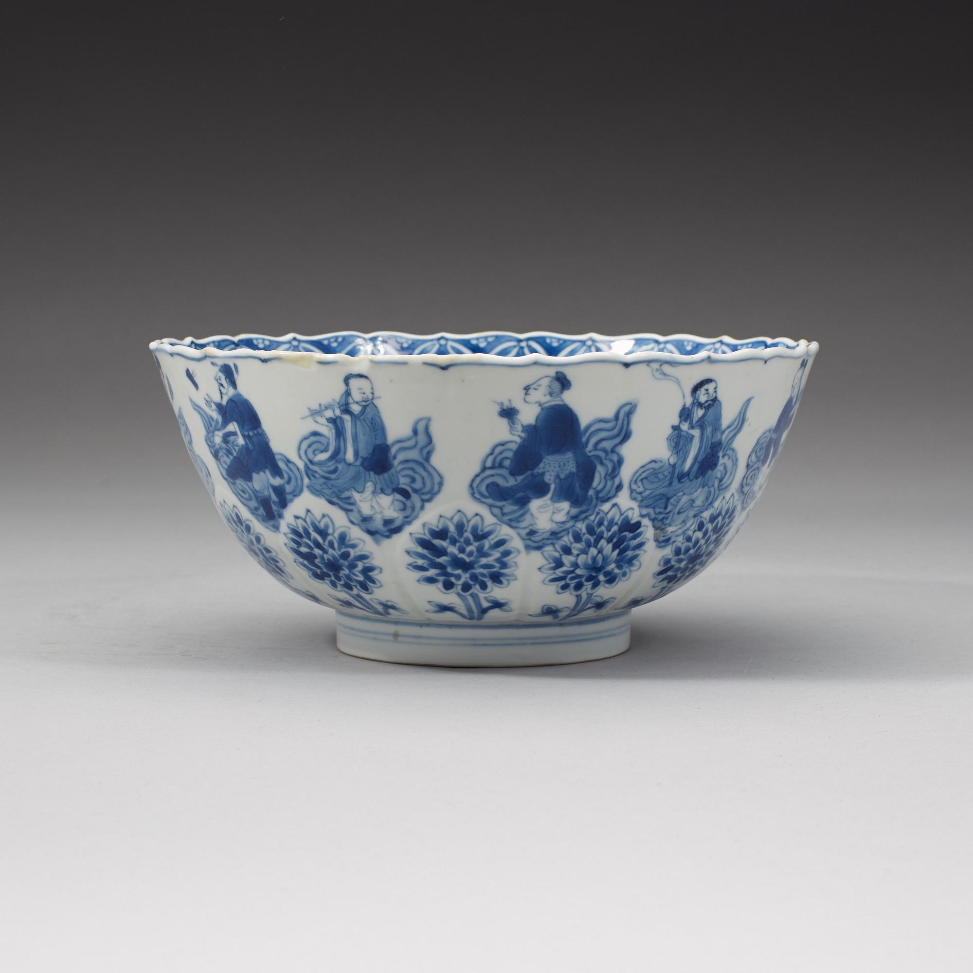 A blue and white bowl, Qing dynasty, Kangxi (1662-1722).