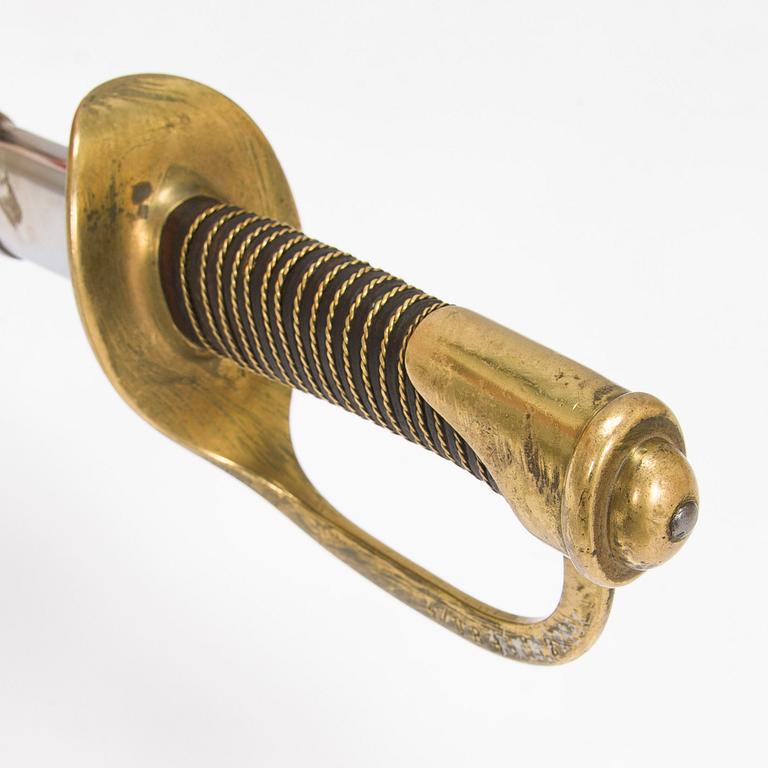 Sabre, Finnish, model 1927 (French model 1822) with scabbard.