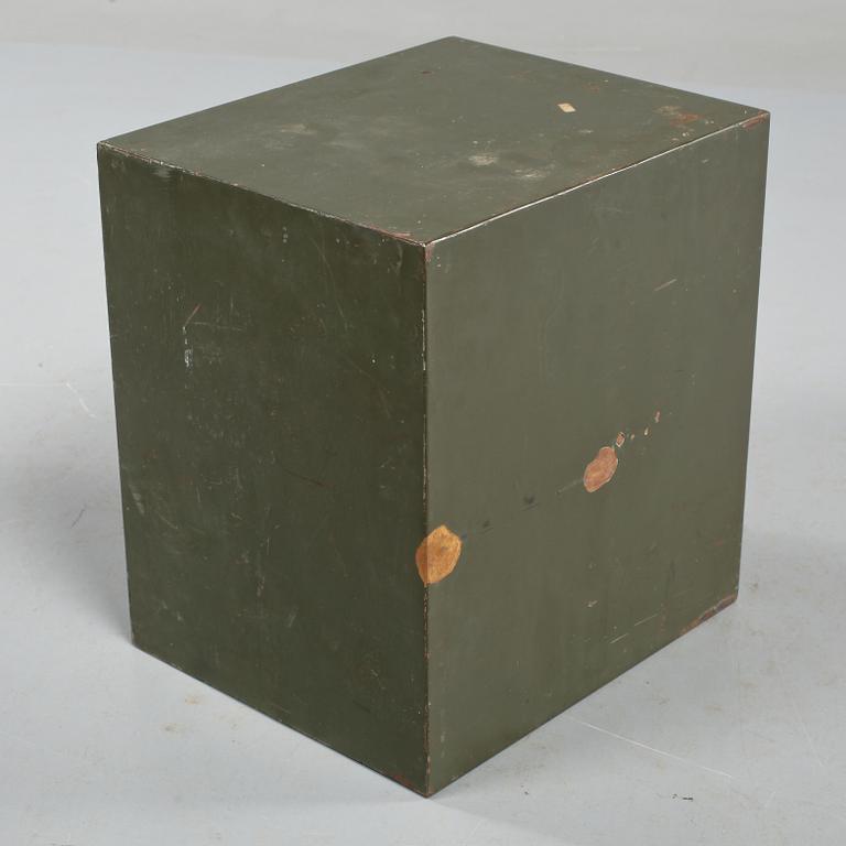 FÖRVARINGSBOX, plåt, 1900-talets mitt.