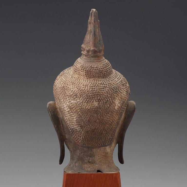 A large sculpture head of Buddha probably U-Tong, 15th Century.