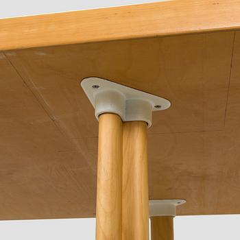 Alvar Aalto, ruokapöytä / neuvottelupöytä, malli 86, Artek, 1900-luvun loppu.