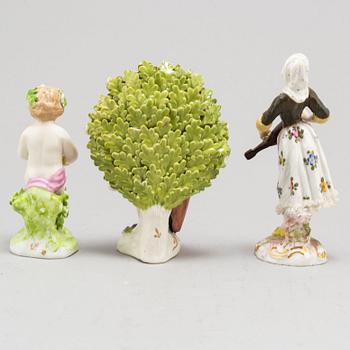 A set of three porcelain figures, Meissen, and possibly England.