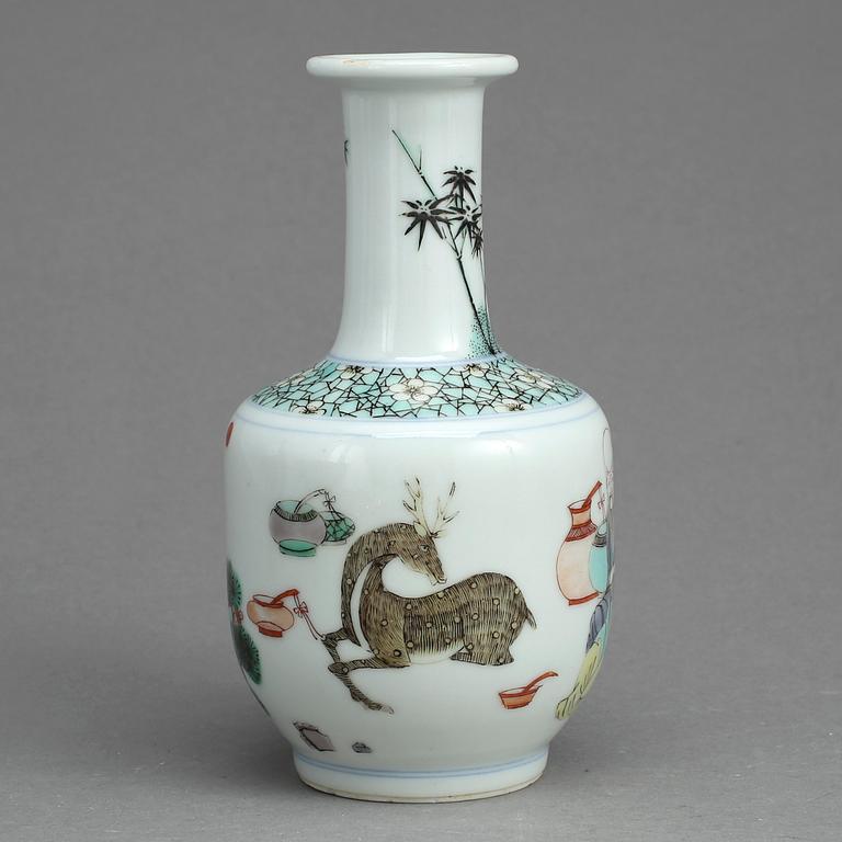 VAS, porslin, Kina, 1900-tal.