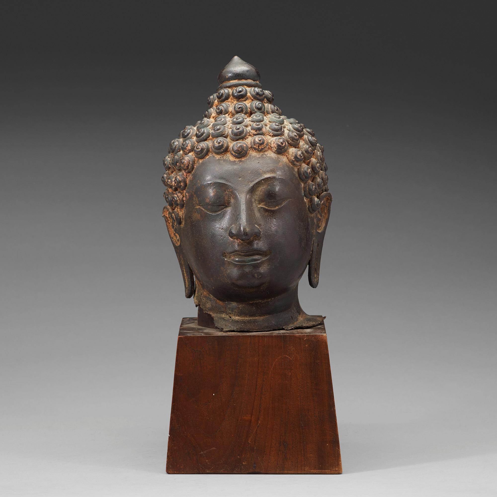 SKULPTURHUVUD, brons. Thailand, 16/1700-tal.
