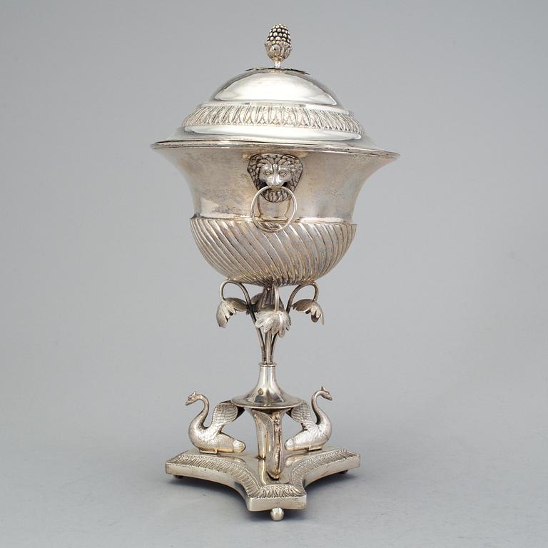 A Swedish 19th century silver sugar-bowl and cover, mark of Anders Lundqvist, Stockholm 1819.