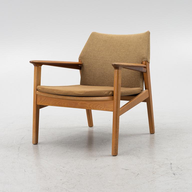 Hans Olsen, a model '9015' armchair, Gärsnäs, circa 1960.