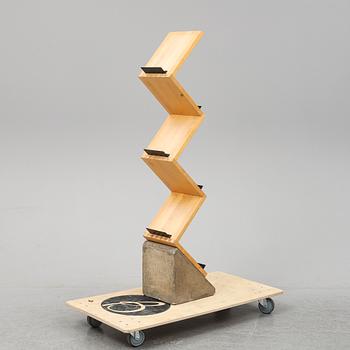 JONAS BOHLIN, hylla, "Zink", Källemo, formgiven 1984.