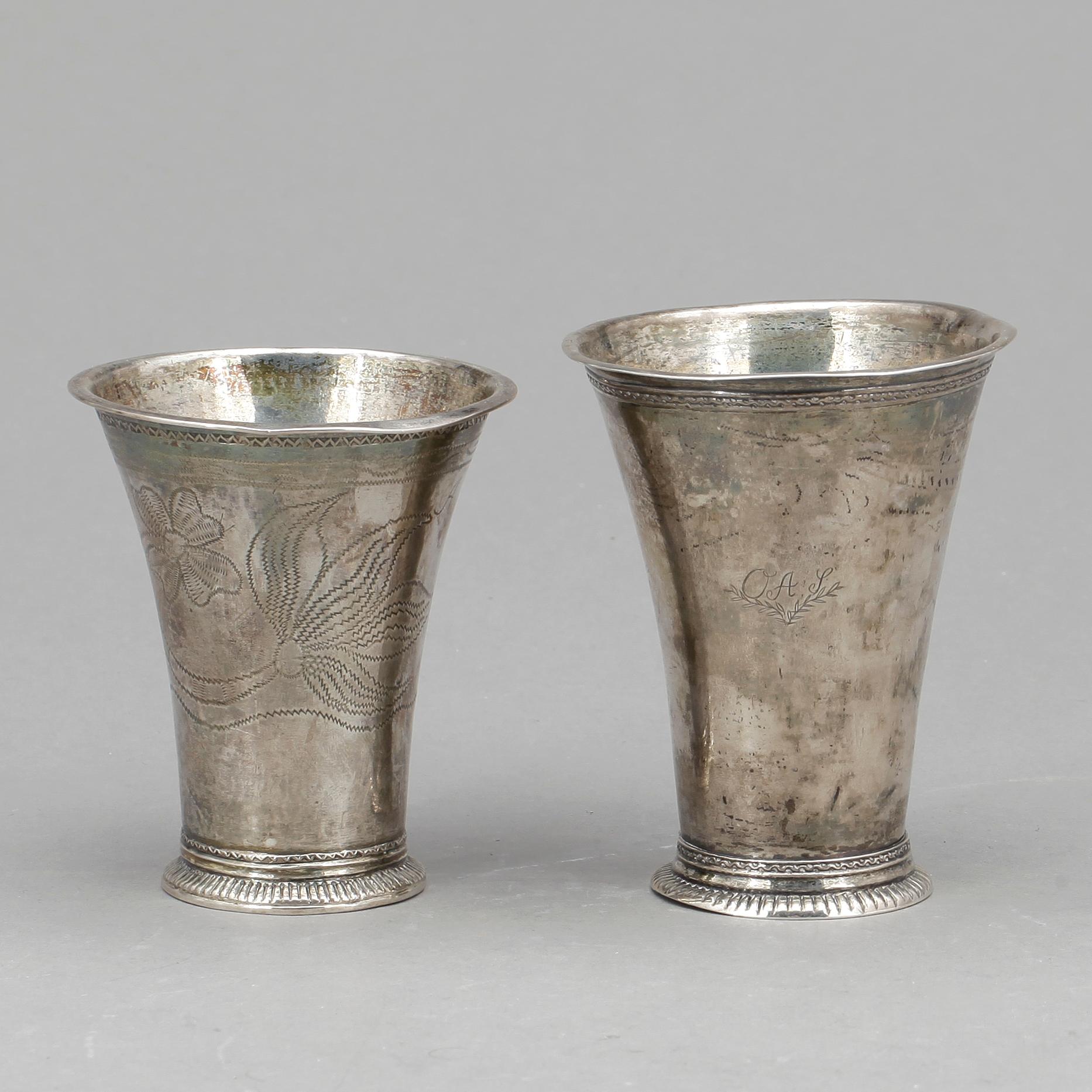 BÄGARE, 2 st, silver, bland annat Nils Ljungberg, Örebro 1766. Vikt ca 108 gram.
