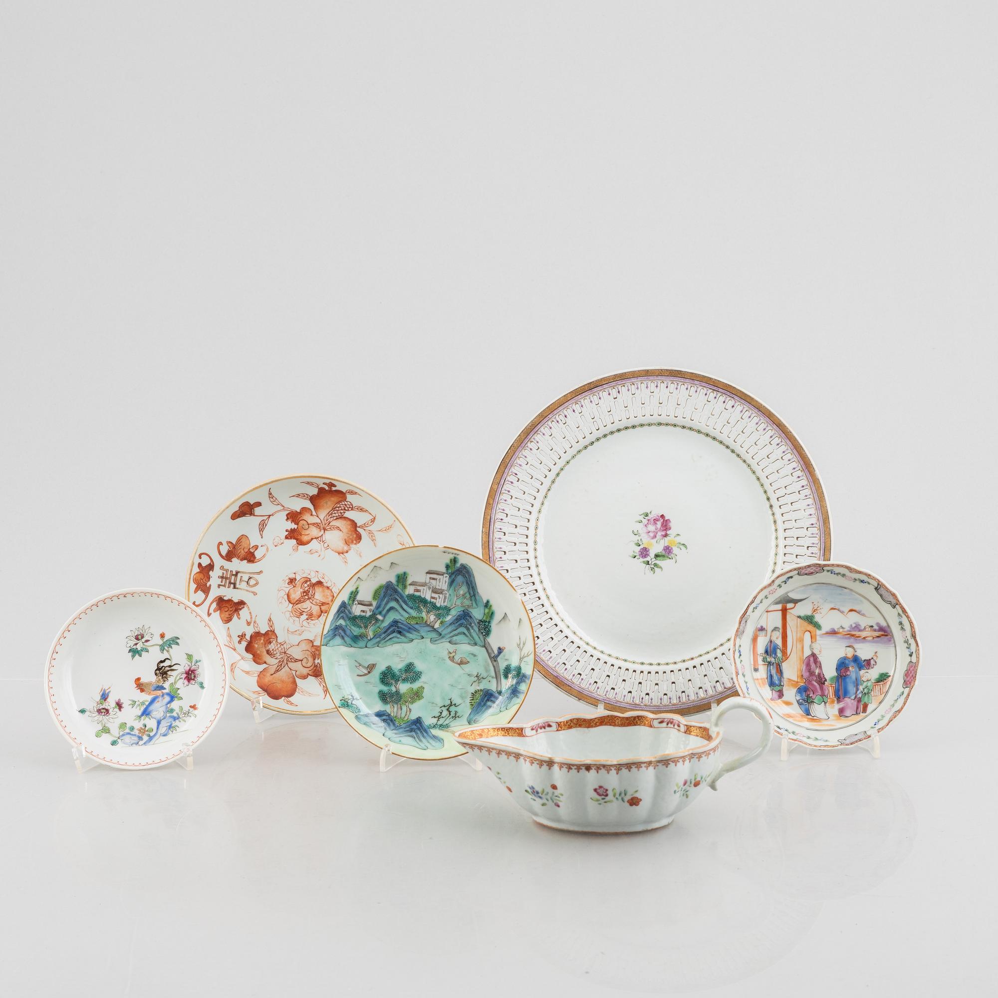 A Chinese famille rose porcelain sauce boat and five dishes, Qing dynasty, 18th and 19th century.