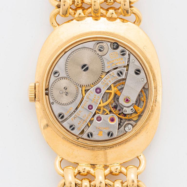 Patek Philippe, Golden Ellipse, wristwatch, 27 x 32 mm.