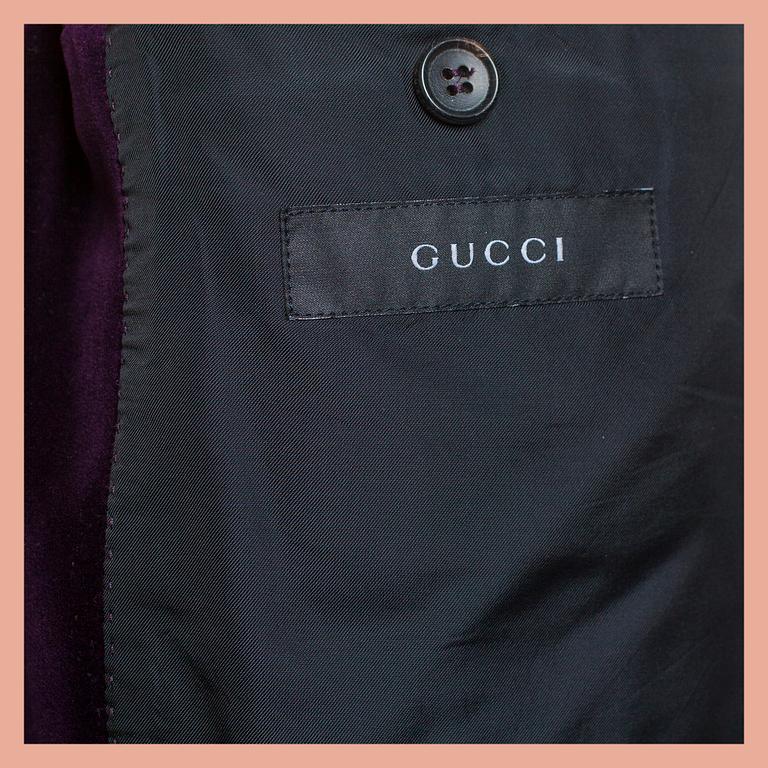 KAVAJ, Gucci, storlek 52.