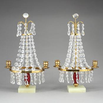 BORDSLYSTRAR, ett par, gustaviansk stil. 1900-tal.