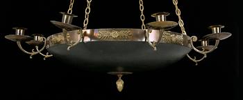 TAKAMPEL, empirestil, 1900-talets första hälft. Höjd 89 cm.