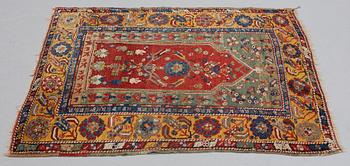MATTA, antik Anatolisk bönematta, Konya området (Konya-Ladik), 1800-talets sista fjärdedel, ca 118,5 x 114,5 cm.