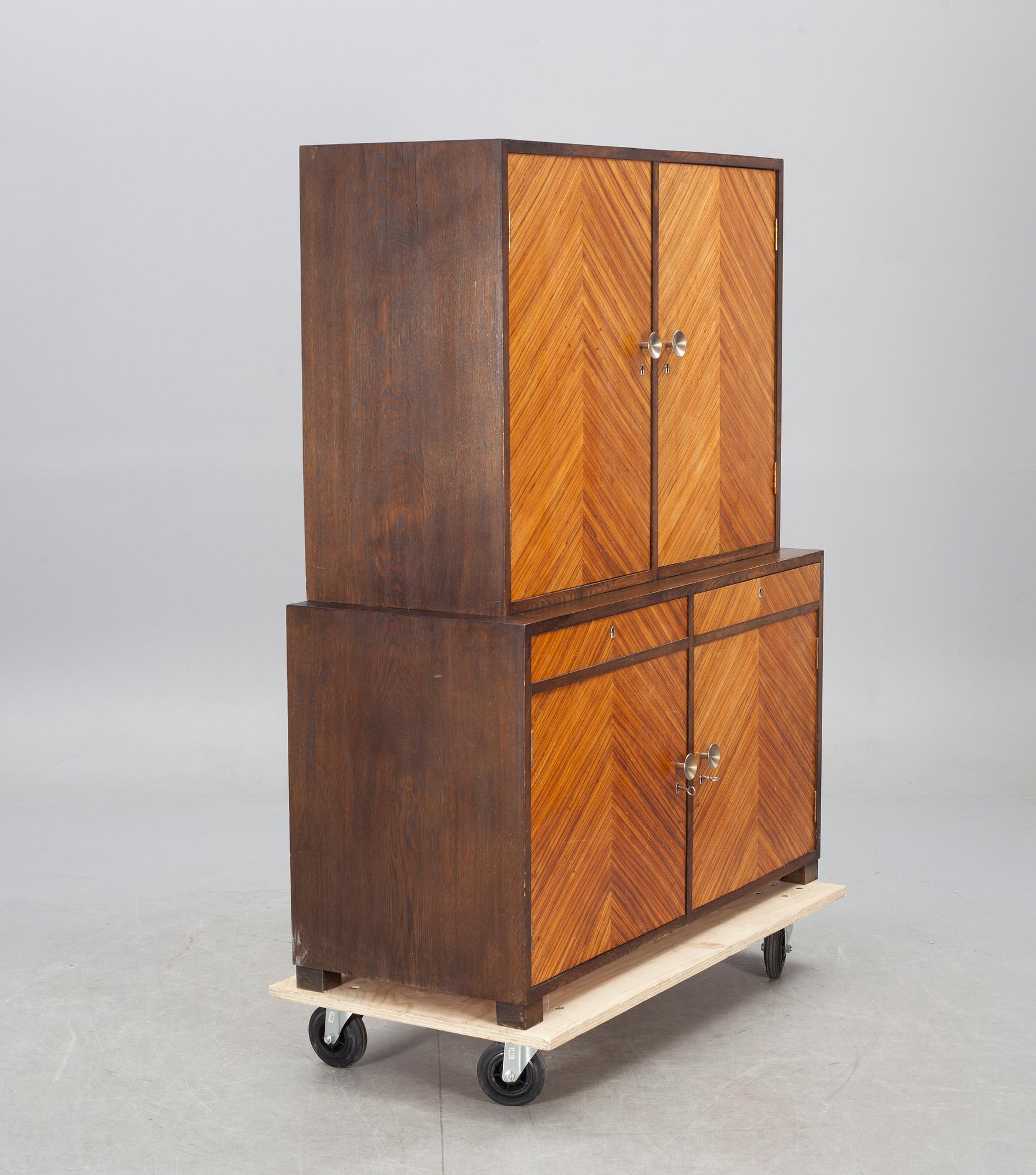 SKÅP, art deco. 1900-talets första hälft.