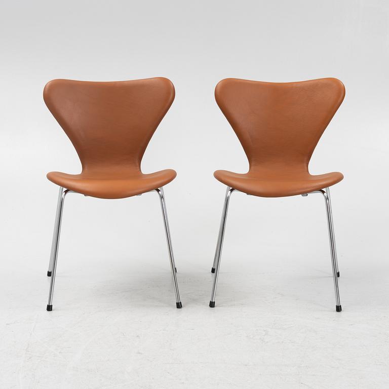 Arne Jacobsen, stolar 6 st "Sjuan", Fritz Hansen, 1970-tal.