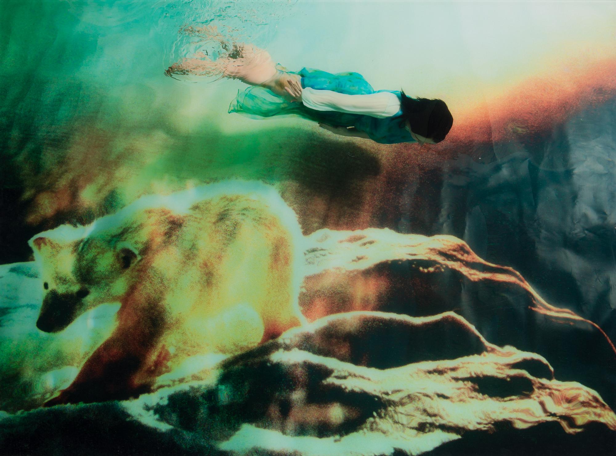Susanna Majuri, "Alone".
