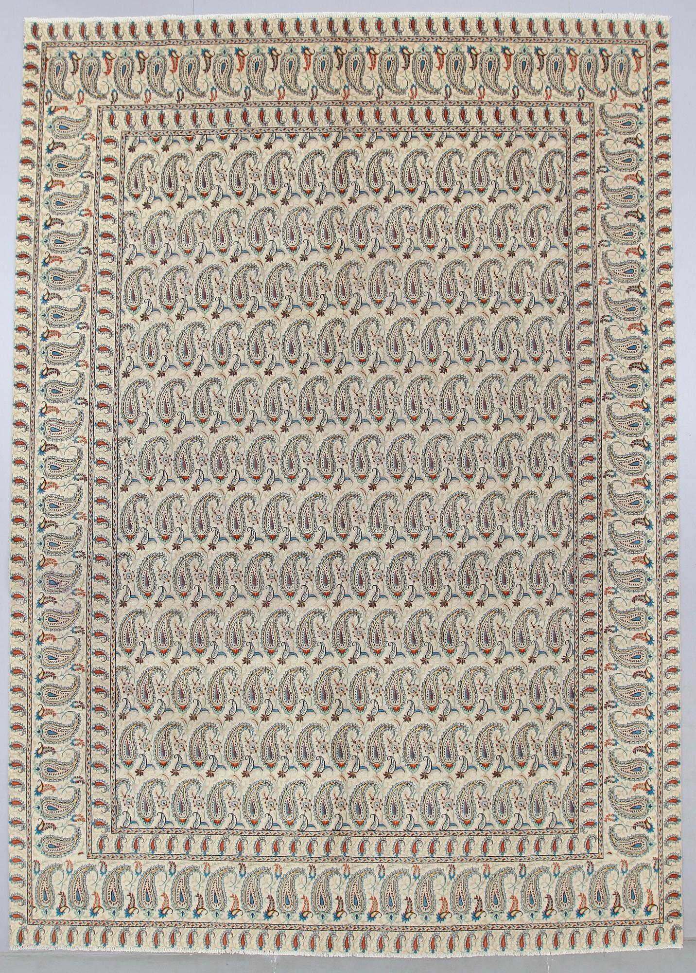 MATTA, Keshan, ca 390 x 275 cm.