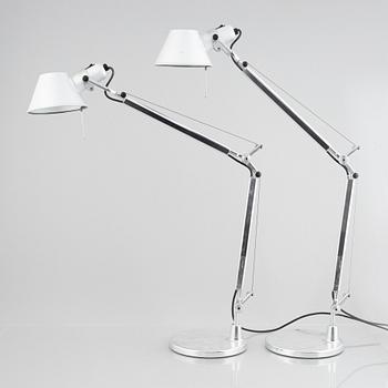Michele De Lucchi & Giancarlo Fassina, bordslampor, ett par, "Tolomeo", Artemide, Italien.