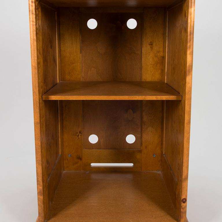A 21st century jalousie cabinet by Boknäs.