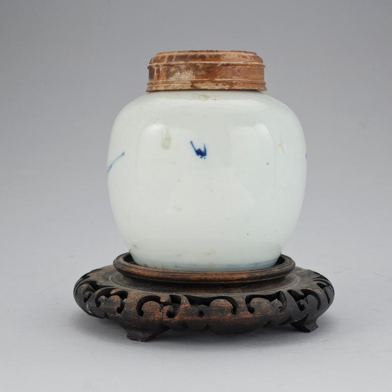 BOJAN. Porslin, Kina 1800-tal.