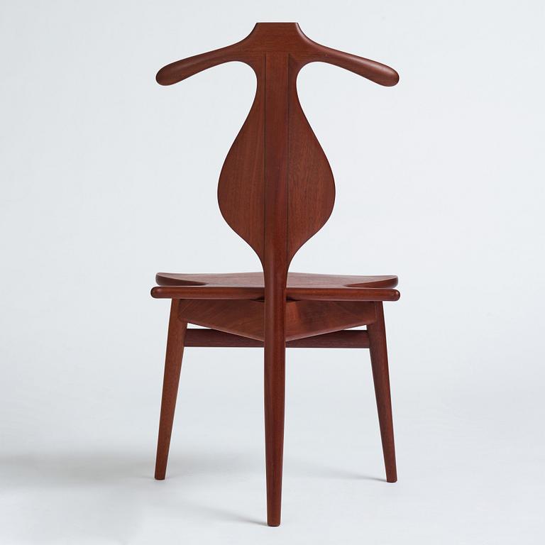 Hans J. Wegner, "Jakkens hvile", modell PP-250, herrbetjänt/stol, PP møbler, Danmark 2007.