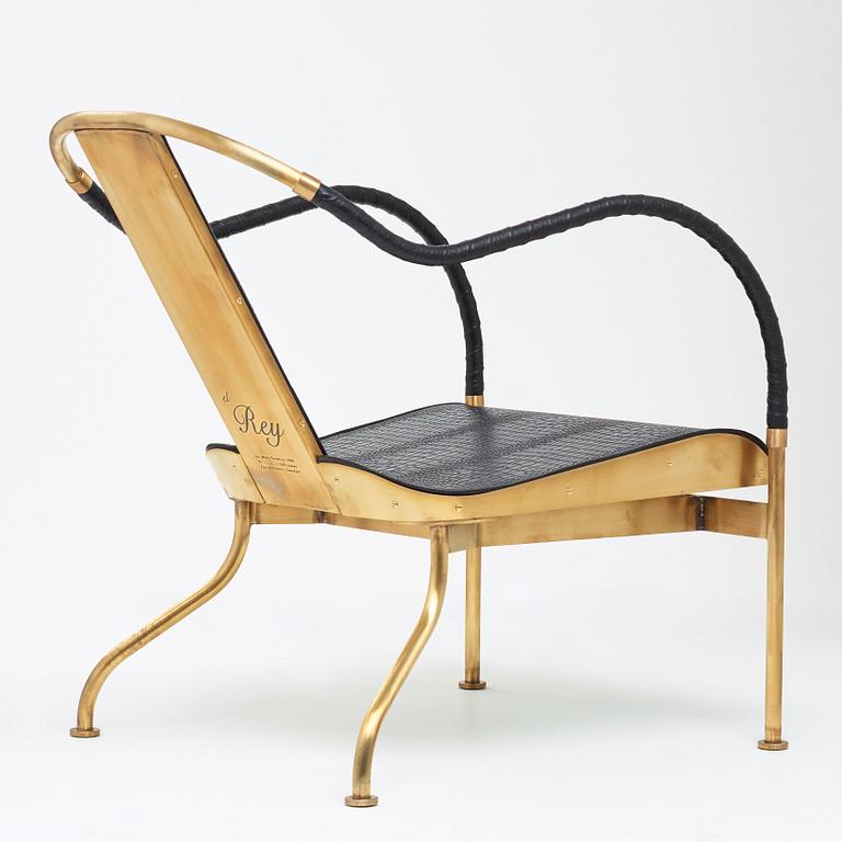 Mats Theselius, an "el Rey" easy chair by Källemo Sweden, post 1999.