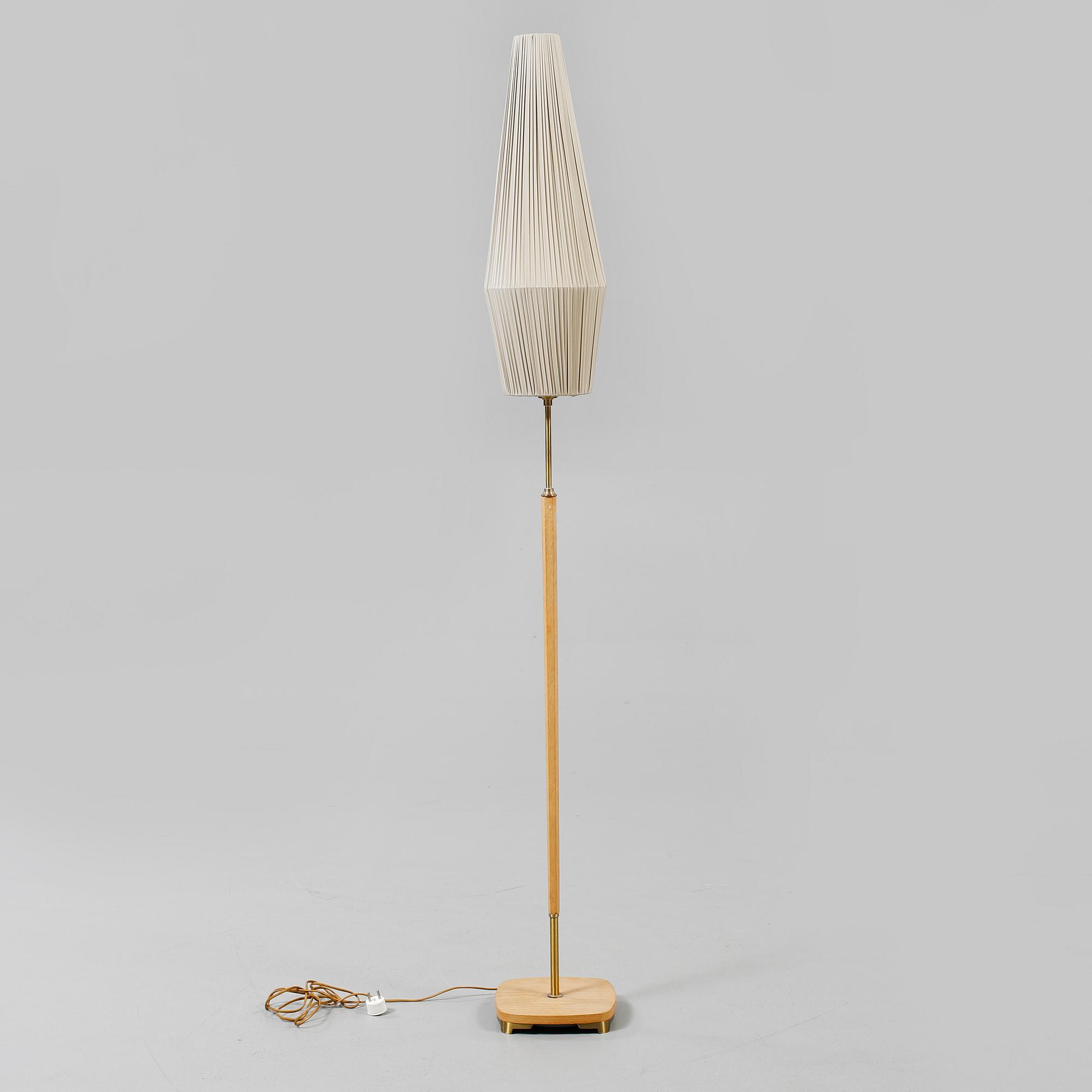 GOLVLAMPA, Skar, Hjo, 1900-talets andra hälft.