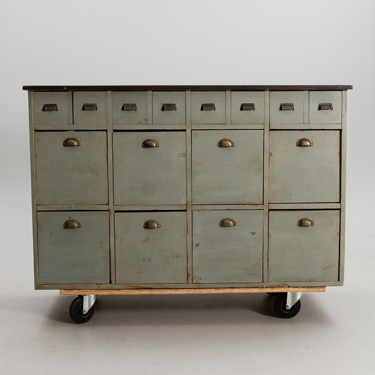 BUTIKSDISK / FÖRSÄLJNINGSDISK, 1900-talets första hälft.