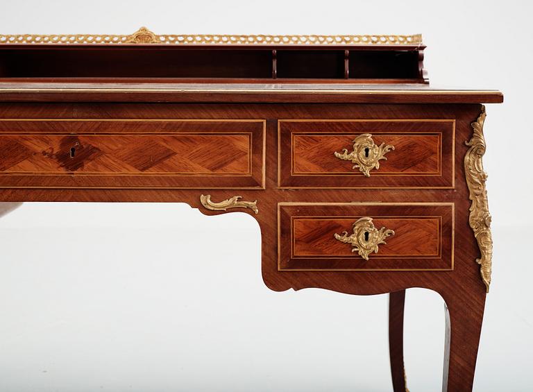 SKRIVBORD, Louis XV-stil, Gustav L Sahlholm, 1908.