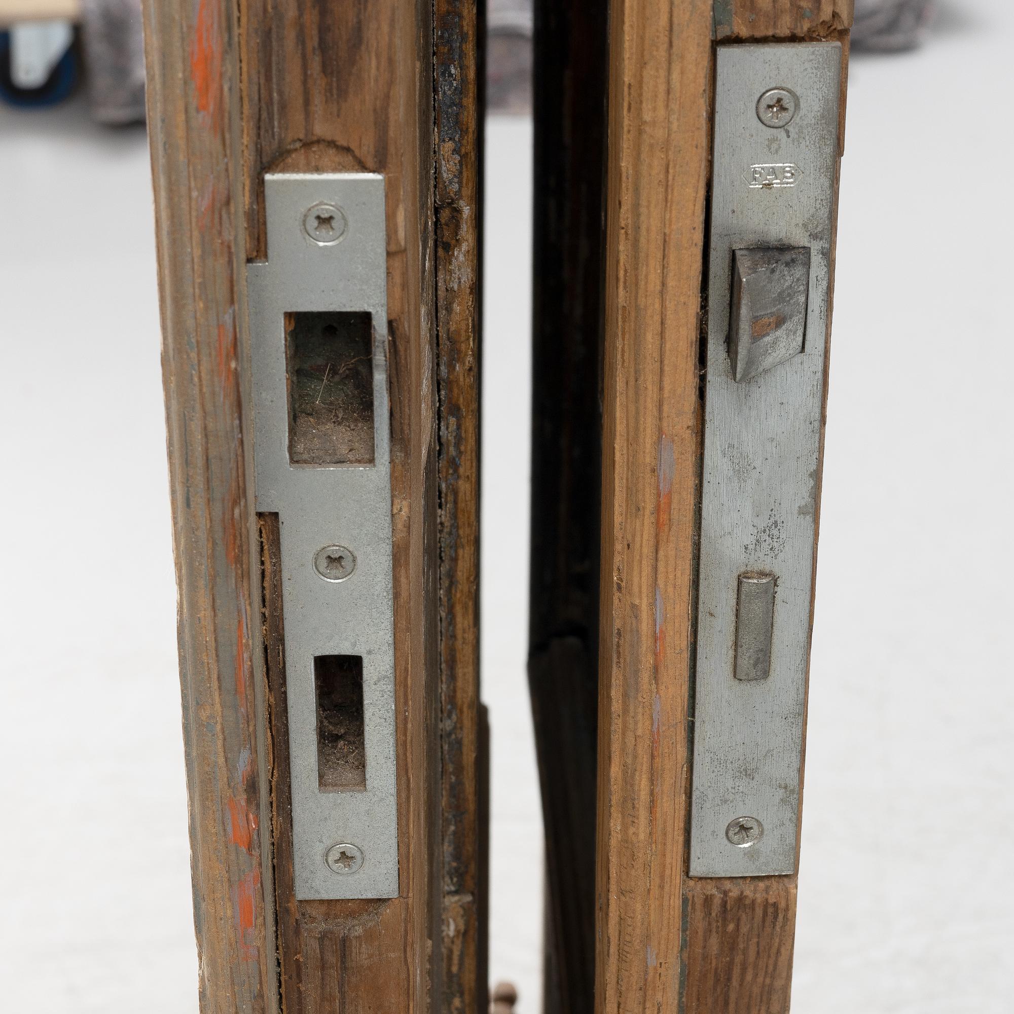 Double doors, 18th/19th century.