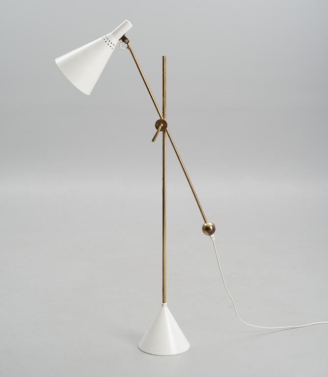 TAPIO WIRKKALA, AN ADJUSTABLE FLOOR LAMP, K10-11. Manufactured by Idman Oy. Designed 1958.