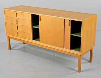 SIDEBOARD, Bertil Fridhagen, Bodafors, 1900-talets andra hälft.