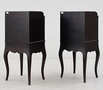 NATTDUKSBORD, ett par, rokokostil, modell "Sandbro", Move möbler, 1900-talets slut.