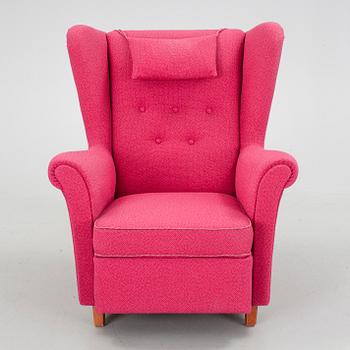 ÖRONLAPPSFÅTÖLJ, 1940-tal.