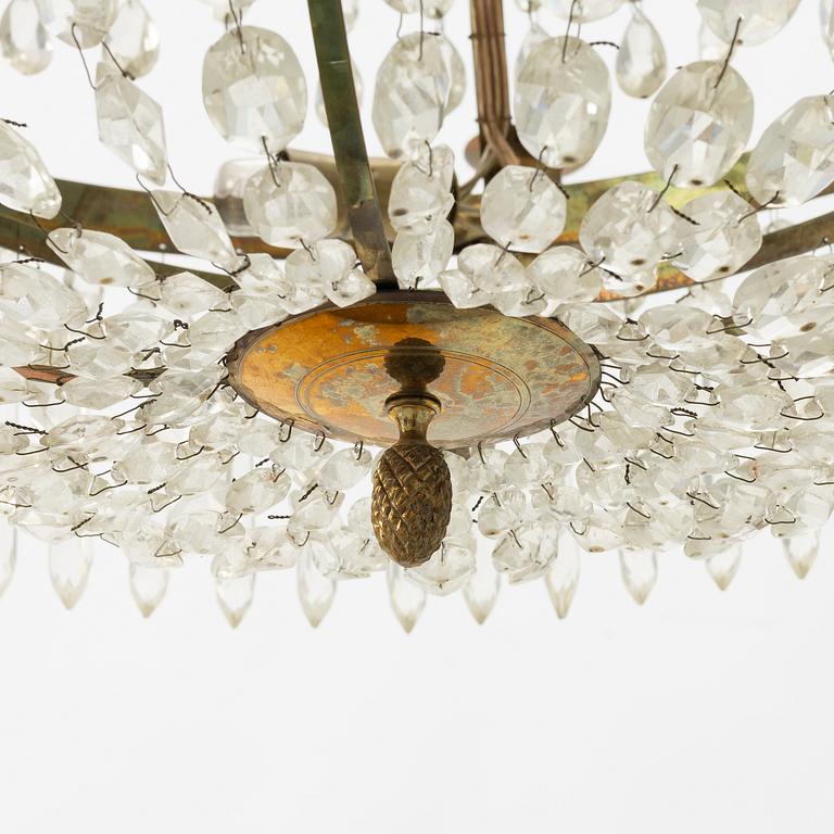 Chandelier, circa 1900, Gustavian style.
