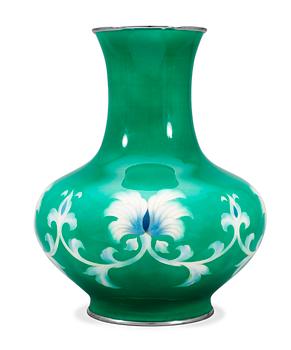 708. An Yuiko Tamura cloisonne vase, Japan C20th.
