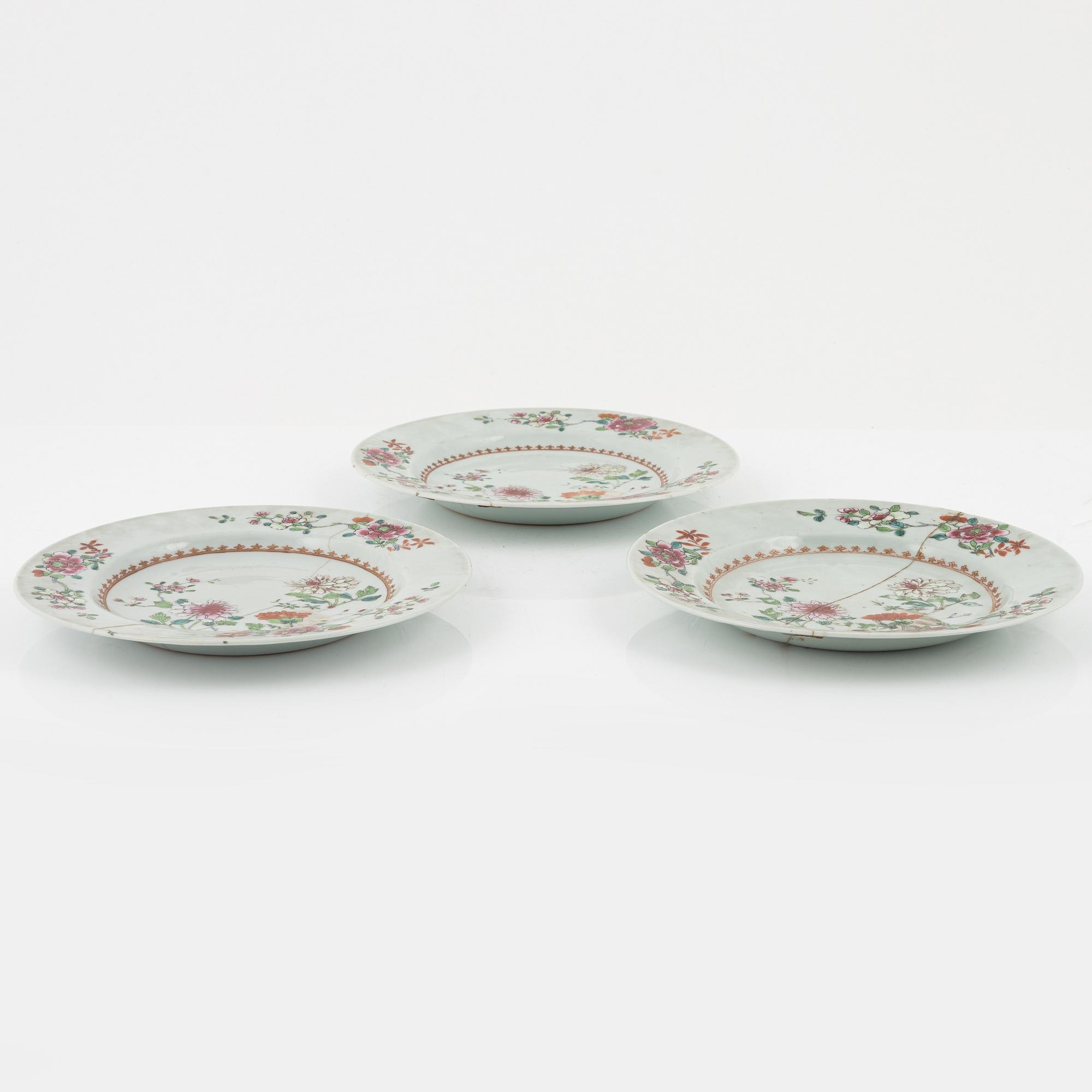 A set of five odd famille rose dishes, Qing dynasty, Qianlong (1736-95).
